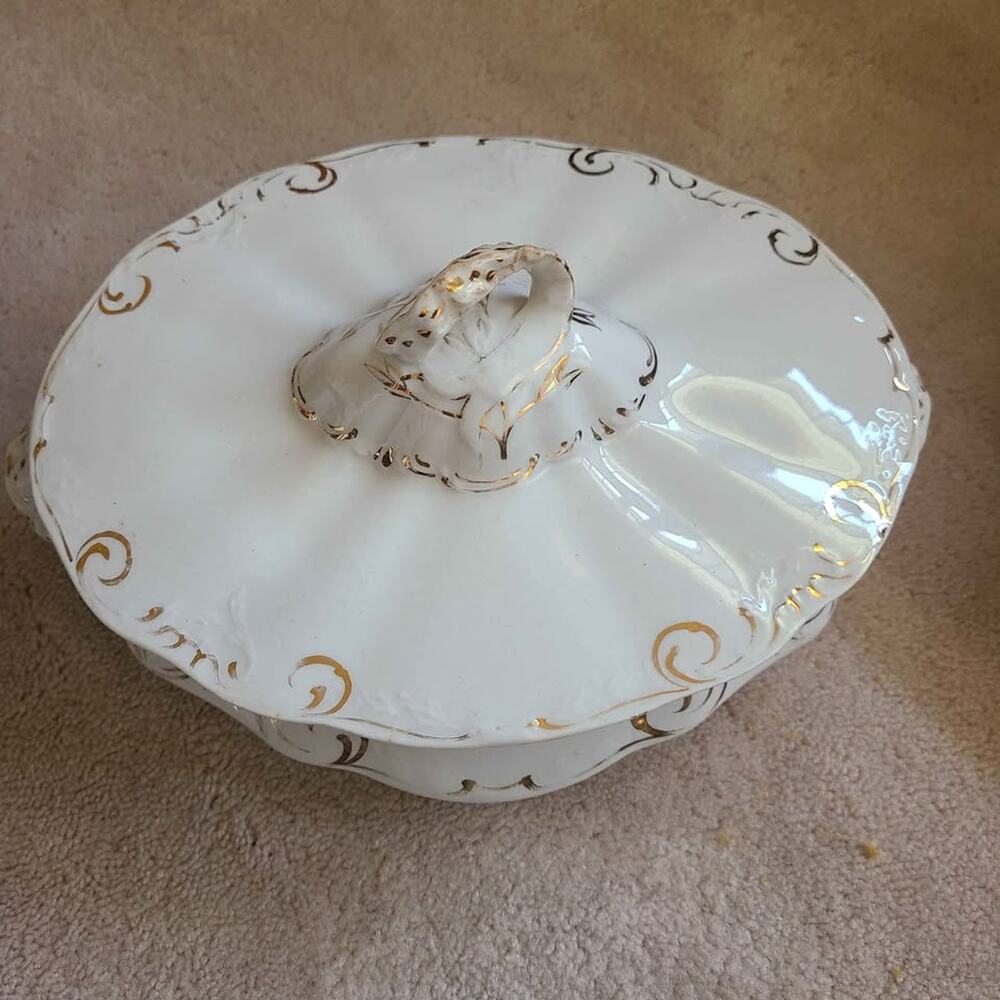 Homer Laughlin Tureen with Lid 361 Vintage